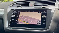 2021 (21) VOLKSWAGEN TIGUAN 1.5 TSI 150 Life 5dr DSG 5176788