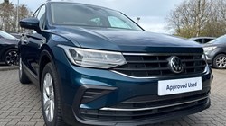 2021 (21) VOLKSWAGEN TIGUAN 1.5 TSI 150 Life 5dr DSG 5176800