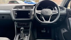 2021 (21) VOLKSWAGEN TIGUAN 1.5 TSI 150 Life 5dr DSG 5176786