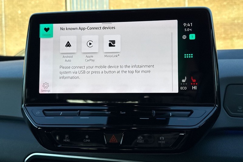 2021 (71) VOLKSWAGEN ID.3 150kW Life Pro Performance 58kWh 5dr Auto 5124999