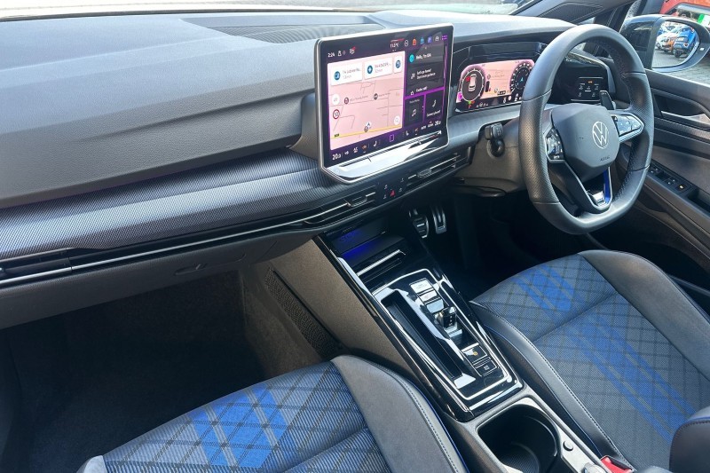 2024 (74) VOLKSWAGEN GOLF 2.0 TSI 333 R Black Edition 4Motion 5dr DSG 5127624