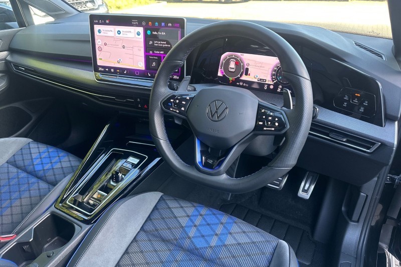 2024 (74) VOLKSWAGEN GOLF 2.0 TSI 333 R Black Edition 4Motion 5dr DSG 5127601