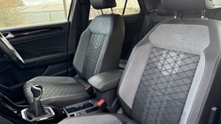 2023 (72) VOLKSWAGEN T-ROC 1.5 TSI R-Line 5dr 5118170