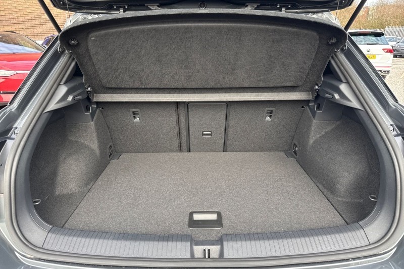 2023 (72) VOLKSWAGEN T-ROC 1.5 TSI R-Line 5dr 5118172