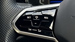 2023 (72) VOLKSWAGEN T-ROC 1.5 TSI R-Line 5dr 5118156