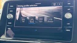 2023 (72) VOLKSWAGEN T-ROC 1.5 TSI R-Line 5dr 5118165