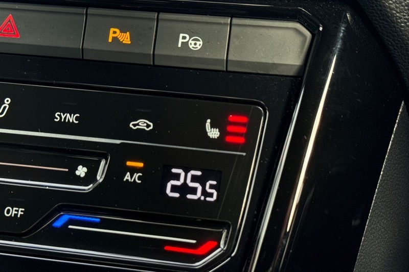 2023 (72) VOLKSWAGEN T-ROC 1.5 TSI R-Line 5dr 5118166