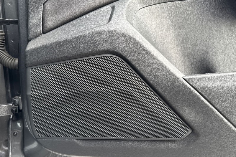 2023 (72) VOLKSWAGEN T-ROC 1.5 TSI R-Line 5dr 5118150