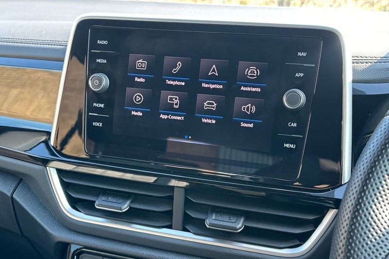 2023 (23) VOLKSWAGEN T-ROC 2.0 TDI 150 EVO R-Line 5dr DSG 5132739