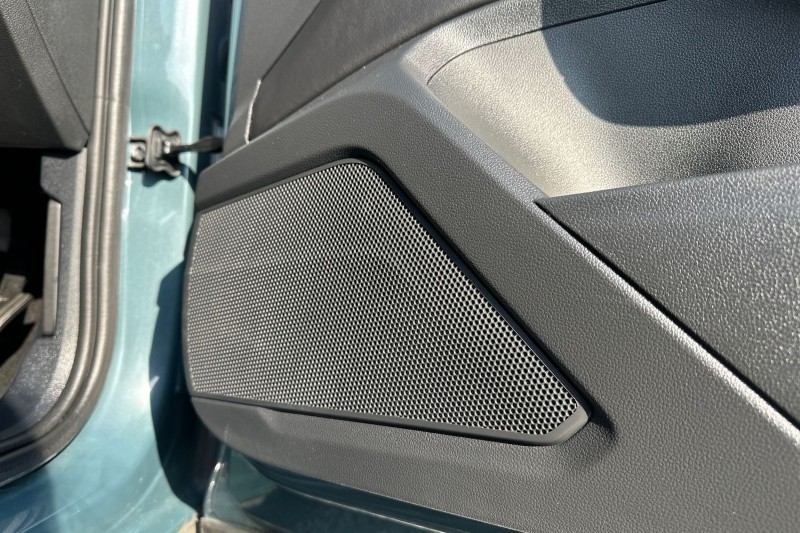 2023 (23) VOLKSWAGEN T-ROC 2.0 TDI 150 EVO R-Line 5dr DSG 5132729