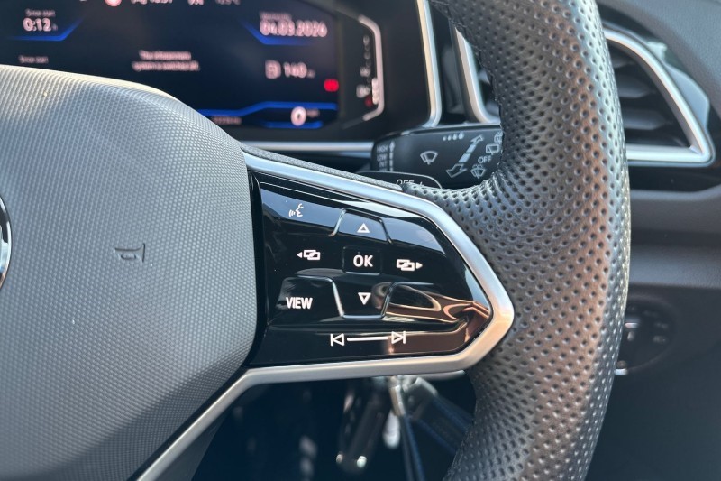 2023 (23) VOLKSWAGEN T-ROC 2.0 TDI 150 EVO R-Line 5dr DSG 5132736