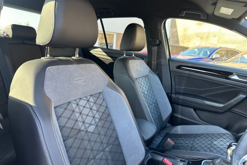 2023 (23) VOLKSWAGEN T-ROC 2.0 TDI 150 EVO R-Line 5dr DSG 5132733