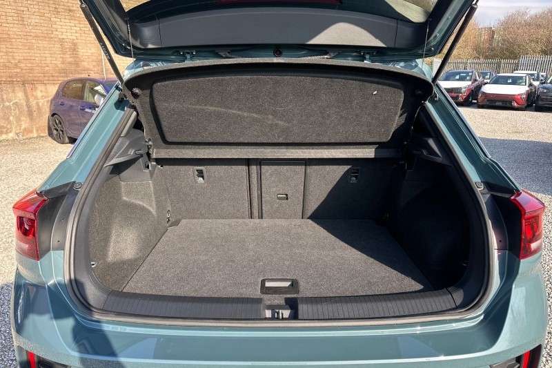 2023 (23) VOLKSWAGEN T-ROC 2.0 TDI 150 EVO R-Line 5dr DSG 5132750