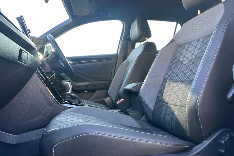 2023 (23) VOLKSWAGEN T-ROC 2.0 TDI 150 EVO R-Line 5dr DSG 5132720