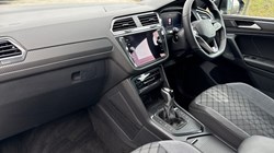 2024 (73) VOLKSWAGEN TIGUAN 2.0 TDI R-Line Edition 5dr DSG 5118484
