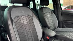2024 (73) VOLKSWAGEN TIGUAN 2.0 TDI R-Line Edition 5dr DSG 5118468