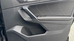 2024 (73) VOLKSWAGEN TIGUAN 2.0 TDI R-Line Edition 5dr DSG 5118463