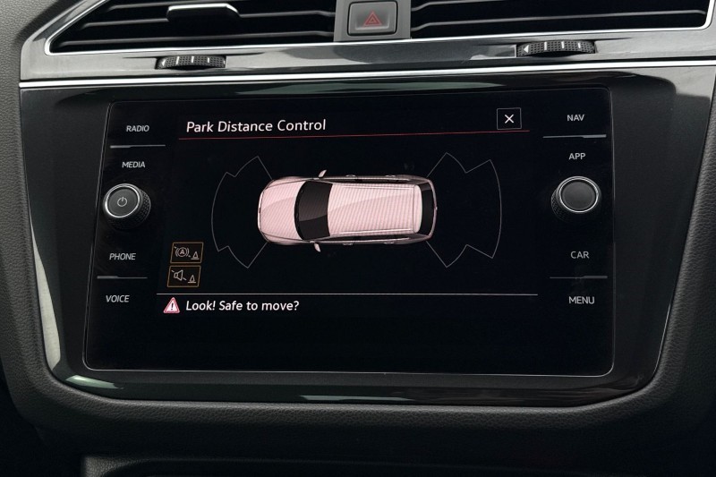 2024 (73) VOLKSWAGEN TIGUAN 2.0 TDI R-Line Edition 5dr DSG 5118495