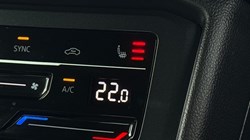 2024 (73) VOLKSWAGEN TIGUAN 2.0 TDI R-Line Edition 5dr DSG 5118479