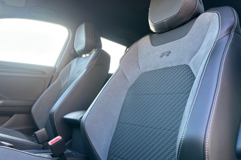 2019 (69) VOLKSWAGEN T-ROC 2.0 TSI 4MOTION R 5dr DSG 5124965