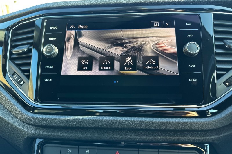 2019 (69) VOLKSWAGEN T-ROC 2.0 TSI 4MOTION R 5dr DSG 5124976