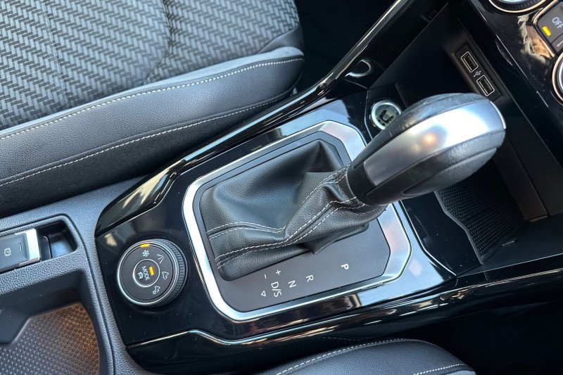 2019 (69) VOLKSWAGEN T-ROC 2.0 TSI 4MOTION R 5dr DSG 5124963