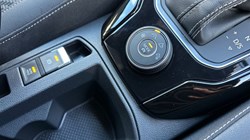 2019 (69) VOLKSWAGEN T-ROC 2.0 TSI 4MOTION R 5dr DSG 5124961