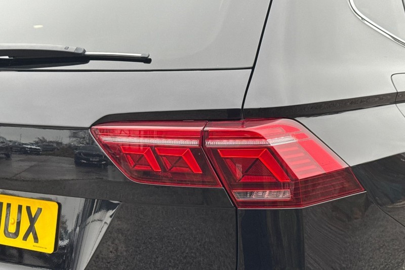 2023 (73) VOLKSWAGEN TIGUAN ALLSPACE 1.5 TSI R-Line 5dr DSG 5113893