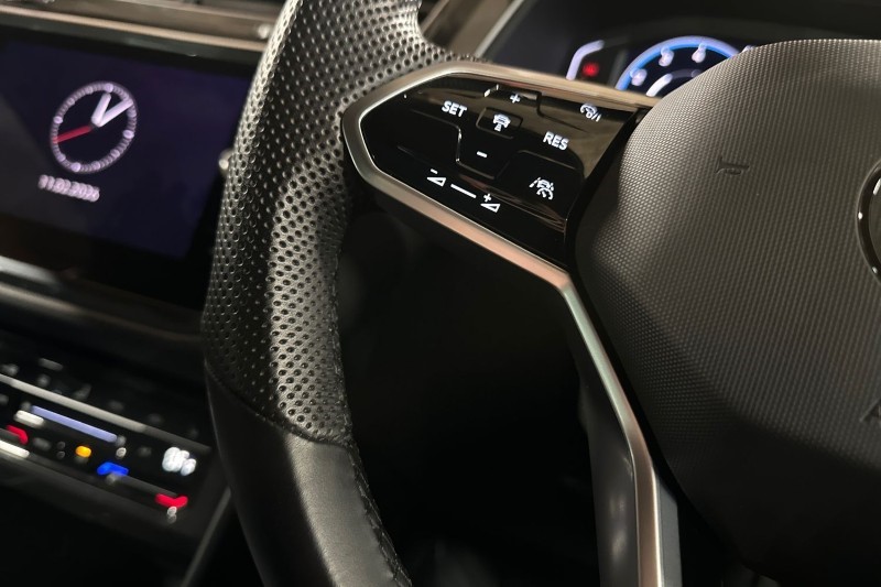 2022 (72) VOLKSWAGEN TIGUAN 2.0 TSI 4Motion R-Line 5dr DSG 5101494