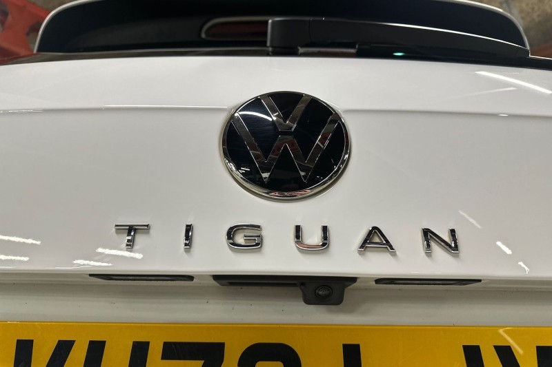 2022 (72) VOLKSWAGEN TIGUAN 2.0 TSI 4Motion R-Line 5dr DSG 5101517