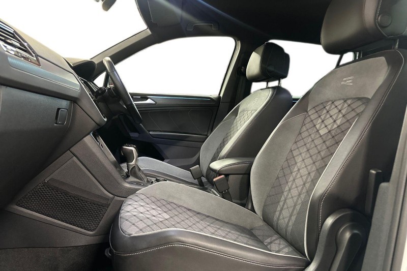 2022 (72) VOLKSWAGEN TIGUAN 2.0 TSI 4Motion R-Line 5dr DSG 5101479