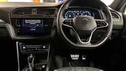 2022 (72) VOLKSWAGEN TIGUAN 2.0 TSI 4Motion R-Line 5dr DSG 5101497