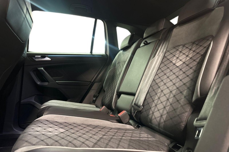 2022 (72) VOLKSWAGEN TIGUAN 2.0 TSI 4Motion R-Line 5dr DSG 5101480