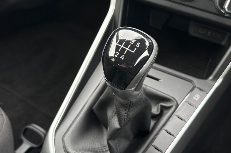 2022 (22) VOLKSWAGEN POLO 1.0 Life 5dr 5118440