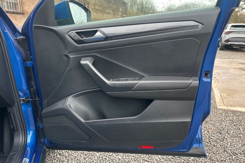 2020 (20) VOLKSWAGEN T-ROC 1.5 TSI EVO R-Line 5dr 5159794