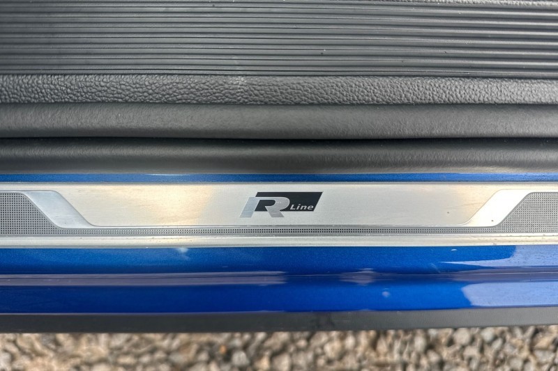 2020 (20) VOLKSWAGEN T-ROC 1.5 TSI EVO R-Line 5dr 5159824