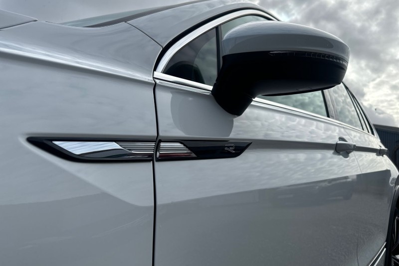 2022 (22) VOLKSWAGEN TIGUAN 1.5 TSI 150 R-Line 5dr DSG 5115562