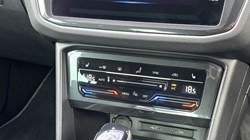 2022 (22) VOLKSWAGEN TIGUAN 1.5 TSI 150 R-Line 5dr DSG 5115545