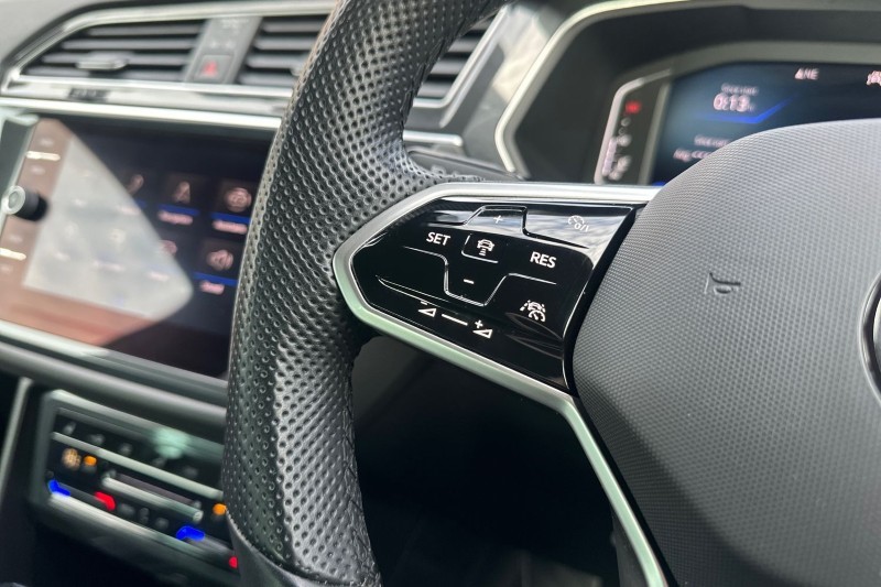 2022 (22) VOLKSWAGEN TIGUAN 1.5 TSI 150 R-Line 5dr DSG 5115537