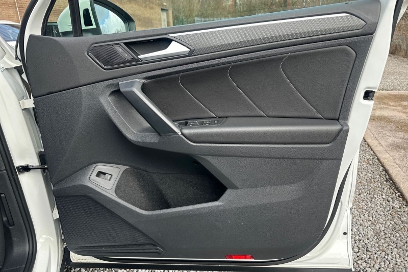 2022 (22) VOLKSWAGEN TIGUAN 1.5 TSI 150 R-Line 5dr DSG 5115530