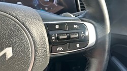 2025 (74) KIA SPORTAGE 1.6T GDi 207 HEV 3 5dr Auto 5138340