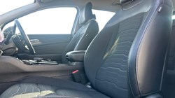 2025 (74) KIA SPORTAGE 1.6T GDi 207 HEV 3 5dr Auto 5138324