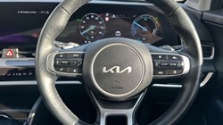 2025 (74) KIA SPORTAGE 1.6T GDi 207 HEV 3 5dr Auto 5138338