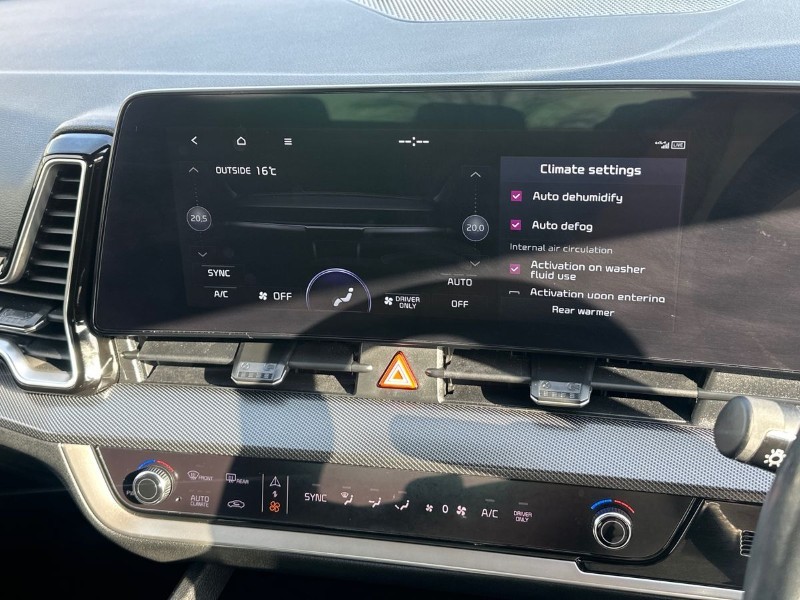 2025 (74) KIA SPORTAGE 1.6T GDi 207 HEV 3 5dr Auto 5138347