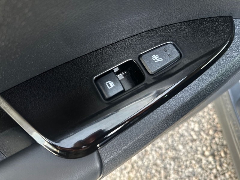 2025 (74) KIA SPORTAGE 1.6T GDi 207 HEV 3 5dr Auto 5138363