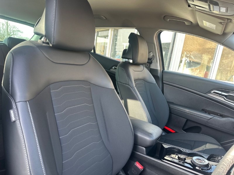 2025 (74) KIA SPORTAGE 1.6T GDi 207 HEV 3 5dr Auto 5138337