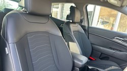 2025 (74) KIA SPORTAGE 1.6T GDi 207 HEV 3 5dr Auto 5138337