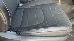 2025 (74) KIA SPORTAGE 1.6T GDi 207 HEV 3 5dr Auto 5138336