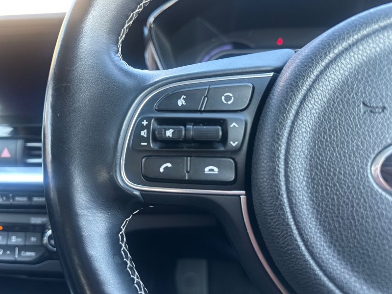 2021 (21) KIA E-NIRO 150kW 3 64kWh 5dr Auto 5133731