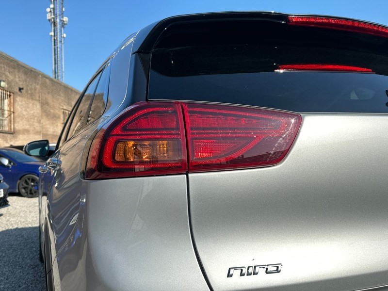 2021 (21) KIA E-NIRO 150kW 3 64kWh 5dr Auto 5133750